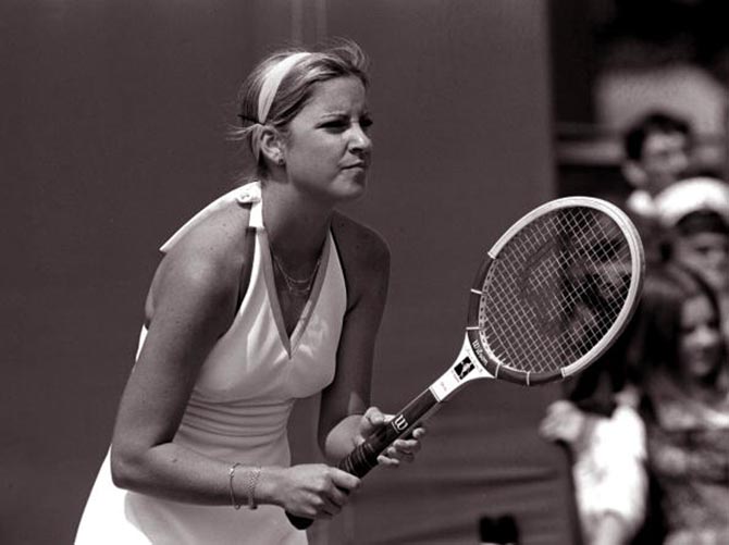 Chris Evert wearing a couple of bracelets as she prepares to receive serve at Wimbeldon in 1975 Photo Bob Thomas/Getty Images