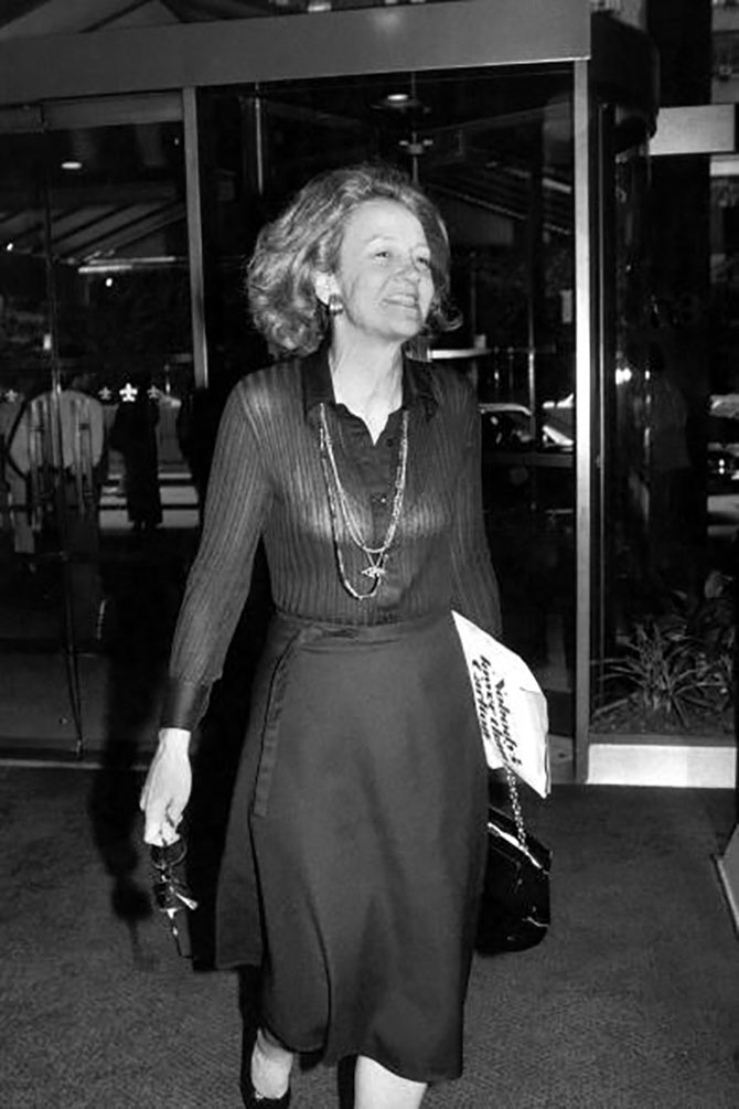 Katharine Graham wearing her wide gold hoops and long chains outside the UN building in the early 1970s. Photo Getty Images