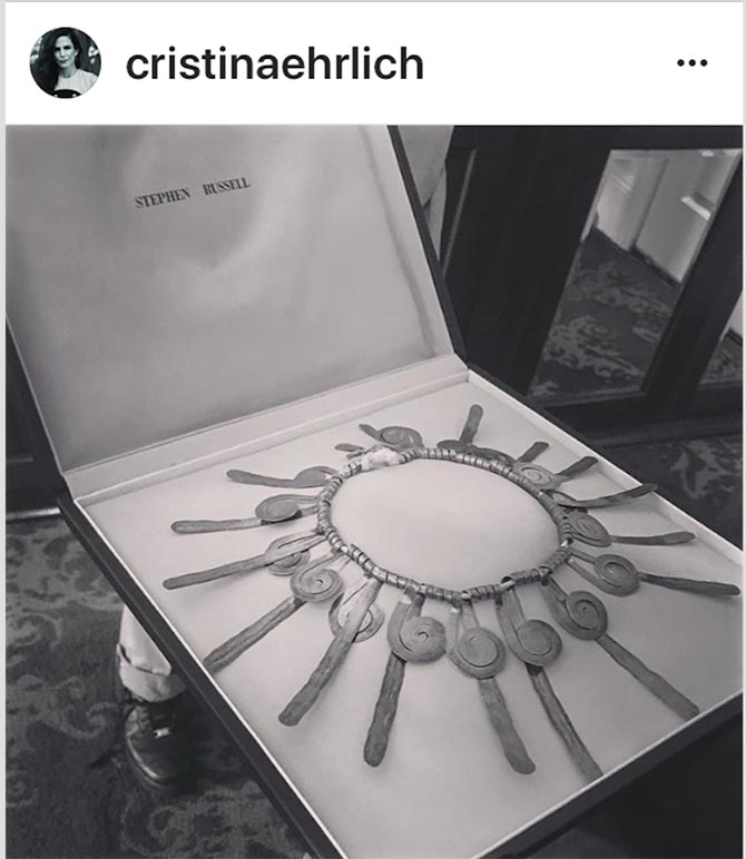 Stylist Cristina Ehrlich gave us a closeup look at the sensational and Calder necklace she sourced from Stephen Russell for Laura Dern. 