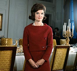 The Adventurine Posts Jackie Kennedy Redesigned Her Engagement Ring