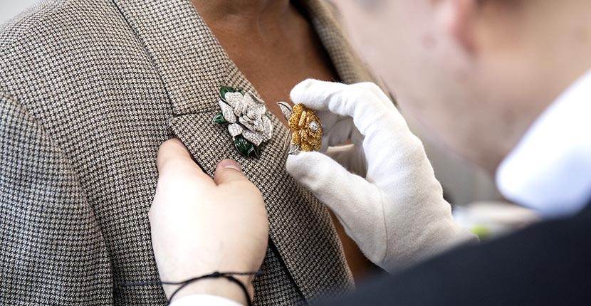 Brooches Men in Hollywood Made the Brooch Happen | The Adventurine