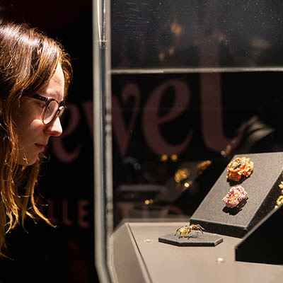 The Adventurine Posts ‘The Art of The Jewel’ Exhibit in Los Angeles