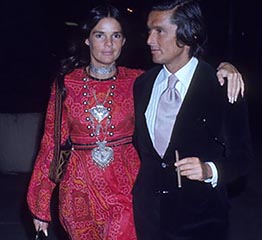The Adventurine Posts A Look Back at Ali MacGraw’s Cool Jewelry Style