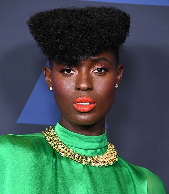  Jodie Turner-Smith wearing a Cactus de Cartier necklace set with emeralds and diamonds.