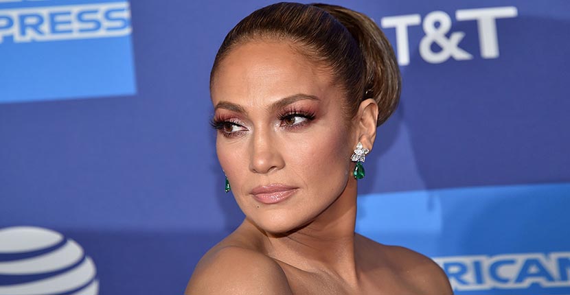The Adventurine Posts J. Lo Wears Earrings from A. Rod on Red Carpet