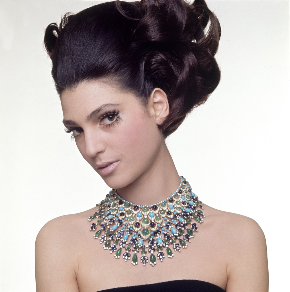 Benedetta Barzini posed wearing two Bulgari necklaces for famed Italian lensman Gian Paolo Barbieri in 1968. The image was published in the September issue of Vogue the same year.