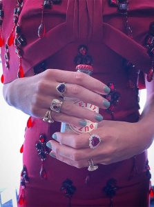 Find Out About Taylor Swift’s Heart Ring | The Adventurine