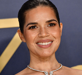 The Adventurine Posts The Best Statement Necklaces at the SAG Awards